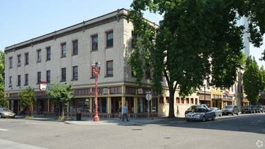 Main picture of 216 NW 3rd Ave