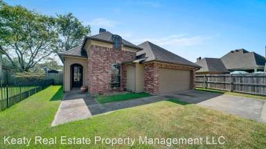 Main picture of 102 Bald Eagle Dr