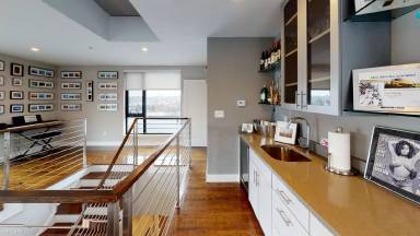 Main picture of 11 Newcomb St