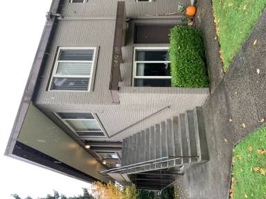Main picture of 5409 NE 65th St