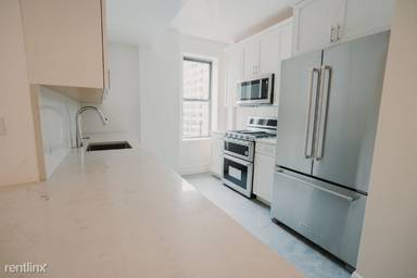 Main picture of 210 East 68th street Apartments
