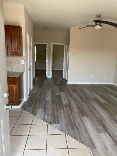 Main picture of 30 E Hudson St