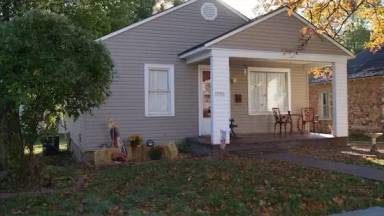 Main picture of 1006 S Fulton St
