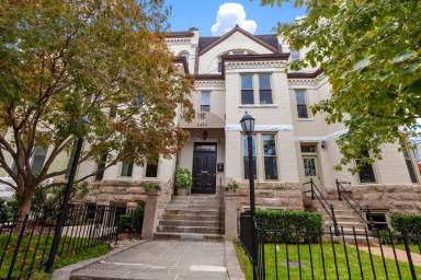 Main picture of 1454 Euclid St NW