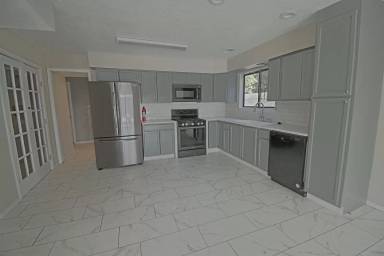 Main picture of 9008 San Francisco Rd NE