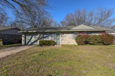 Main picture of 3304 Star St