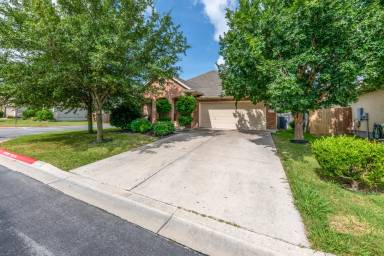 Main picture of 19000 Mangan Way