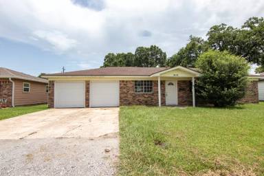 Main picture of 9670 Shepherd Dr