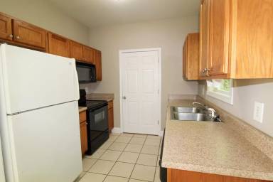 Main picture of 85 Dodd Blvd SE
