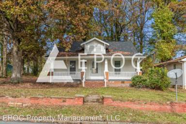 Main picture of 917 E Dayton Ave