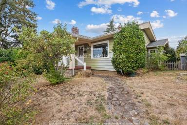 Main picture of 1313 7th St