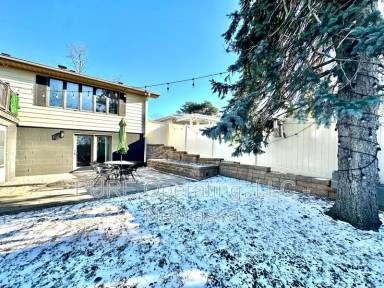 Main picture of 1024 N 74th Ave