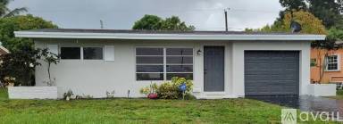 Main picture of 6690 NW 30th St