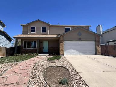 Main picture of 2705 Leoti Dr