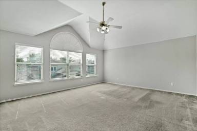 Main picture of 4440 Waskom Dr