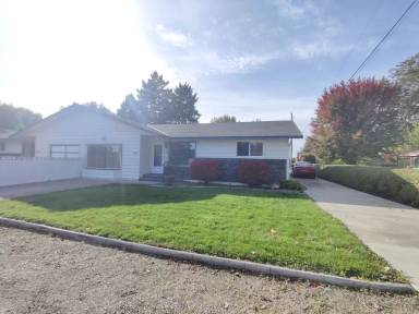 Main picture of 806 Road 36