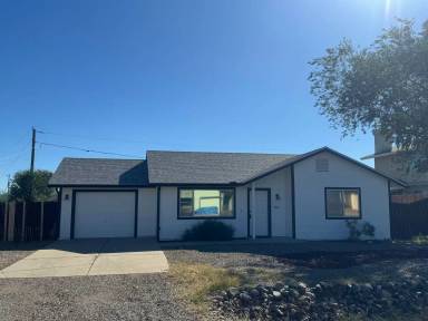 Main picture of 3313 N Hedgewood Dr