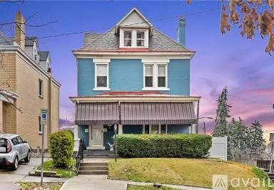 Main picture of 239 The Blvd