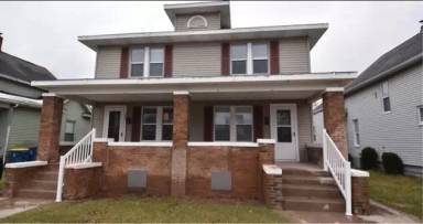Main picture of 118 W 8th St