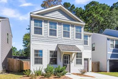 Main picture of 1043 Berry Patch Cir