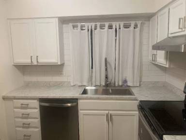 Main picture of 250 N Carter St