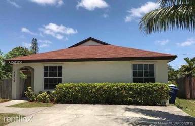 Main picture of 6113 SW 39th St