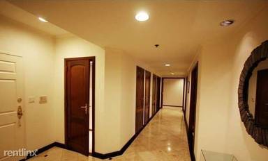 Main picture of 9249 Burton Way