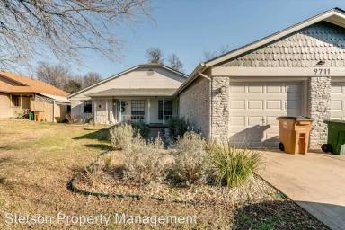 Main picture of 9711 Eastwend Dr