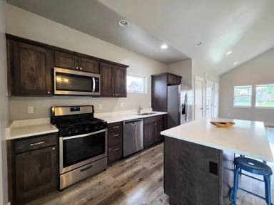 Main picture of 3105 Mistral Way