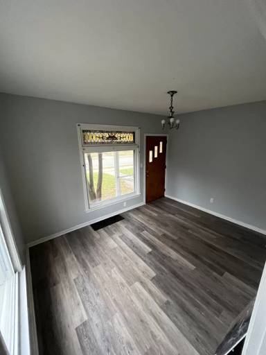 Main picture of 111 Glenwood Avenue