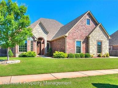 Main picture of 16113 Pointe Manor Ln