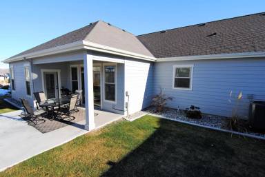 Main picture of 1700 Danny Boy Ln