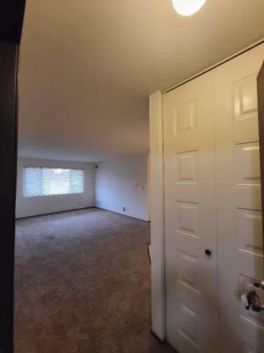 Main picture of 6134 S 31st St