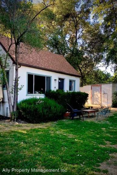 Main picture of 521 Elm Ln