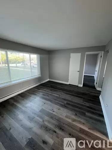 Main picture of 2123 119th St