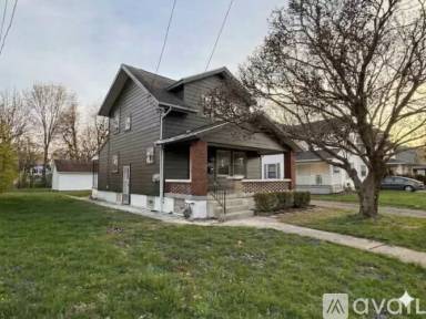 Main picture of 906 Nordale Ave