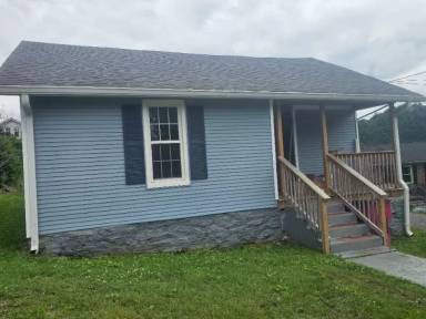 Main picture of 218 Ward Ave E