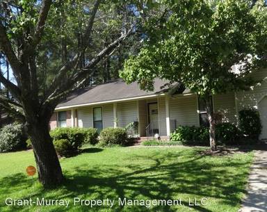 Main picture of 206 Tiverton St
