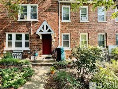 Main picture of 1518 Isherwood St NE