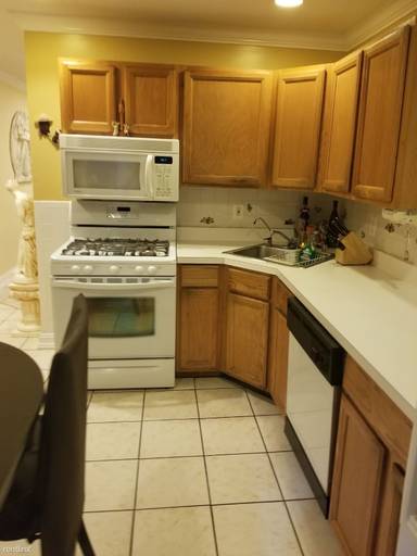 Main picture of 1215 85th St