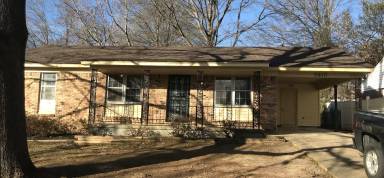Main picture of 3810 Windy Ave