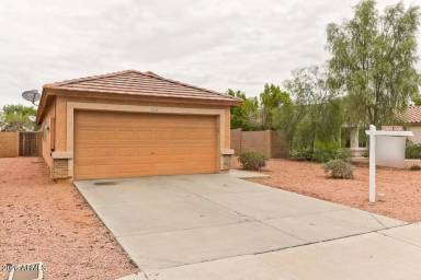 Main picture of 14916 W Acapulco Ln