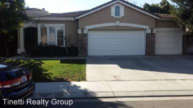 Main picture of 1746 Edgewood Ct