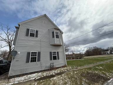 Main picture of 1421 Long Ave