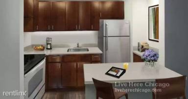 Main picture of 222 E Chestnut Condo