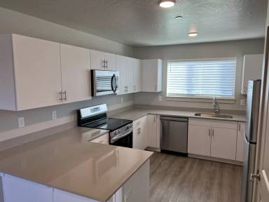 Main picture of Red Vista Condominiums
