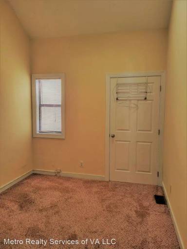 Main picture of 1725 Early Settlers Rd