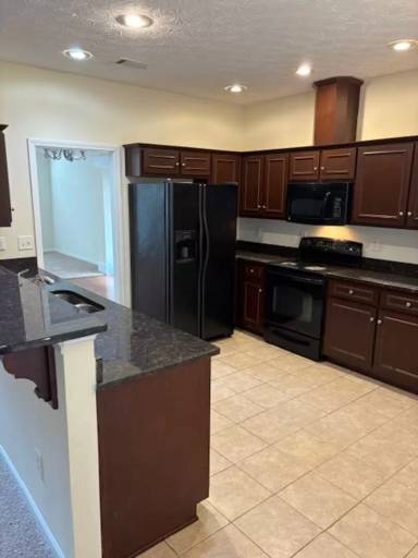 Main picture of 8000 Santee Ct
