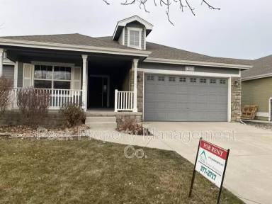 Main picture of 1068 Canal Dr