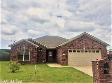Main picture of 19 Whitetail Dr